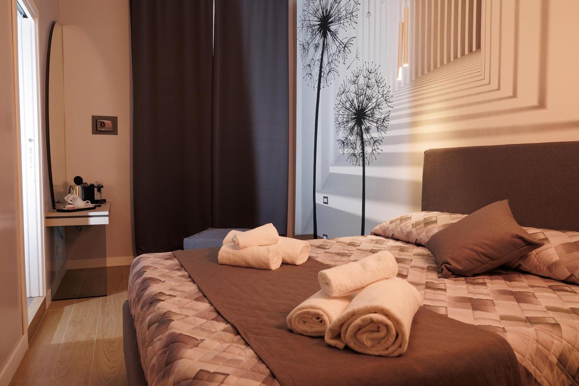 Maria Maruzzella B&B Luxury Suites Νάπολη Εξωτερικό φωτογραφία