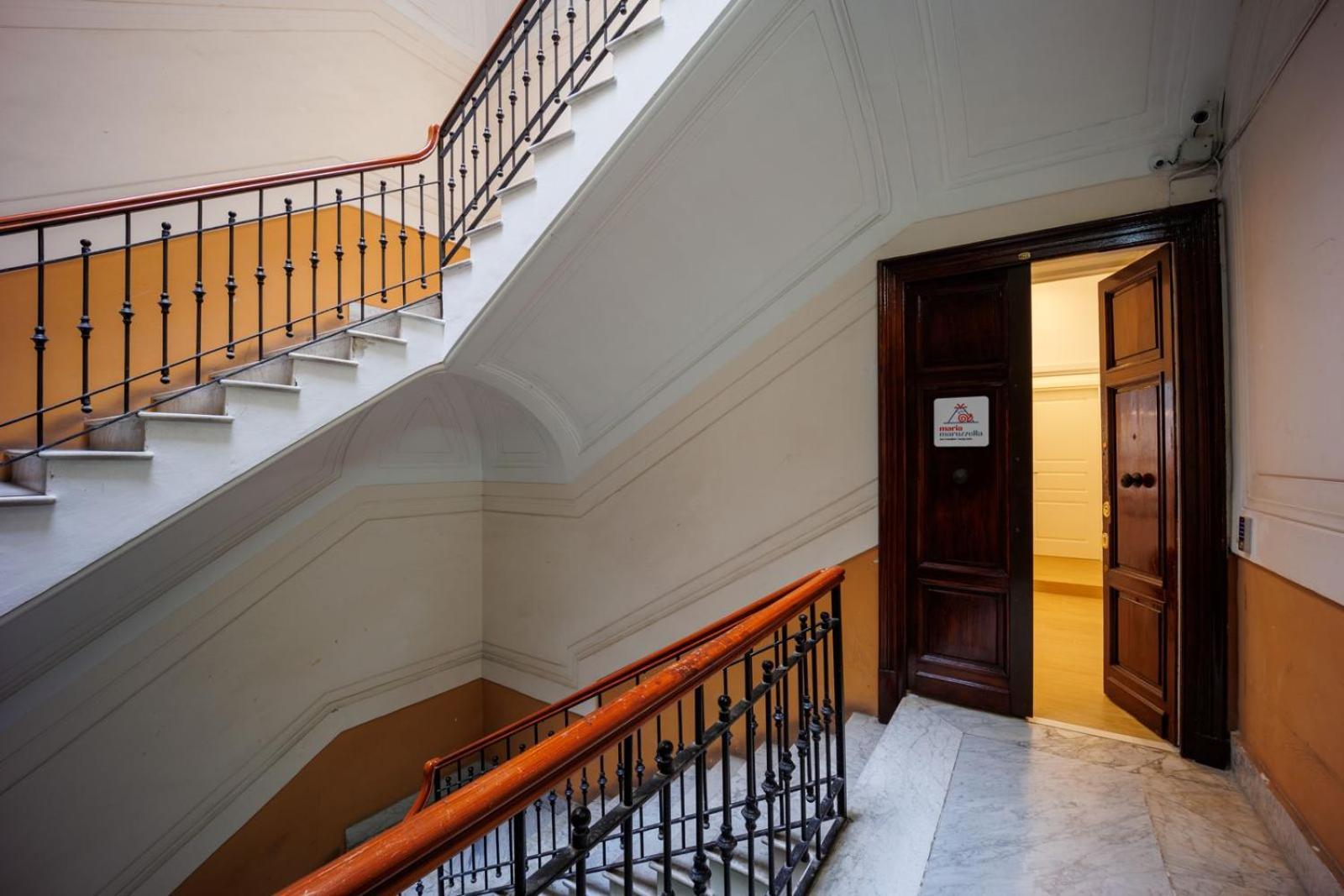Maria Maruzzella B&B Luxury Suites Νάπολη Εξωτερικό φωτογραφία