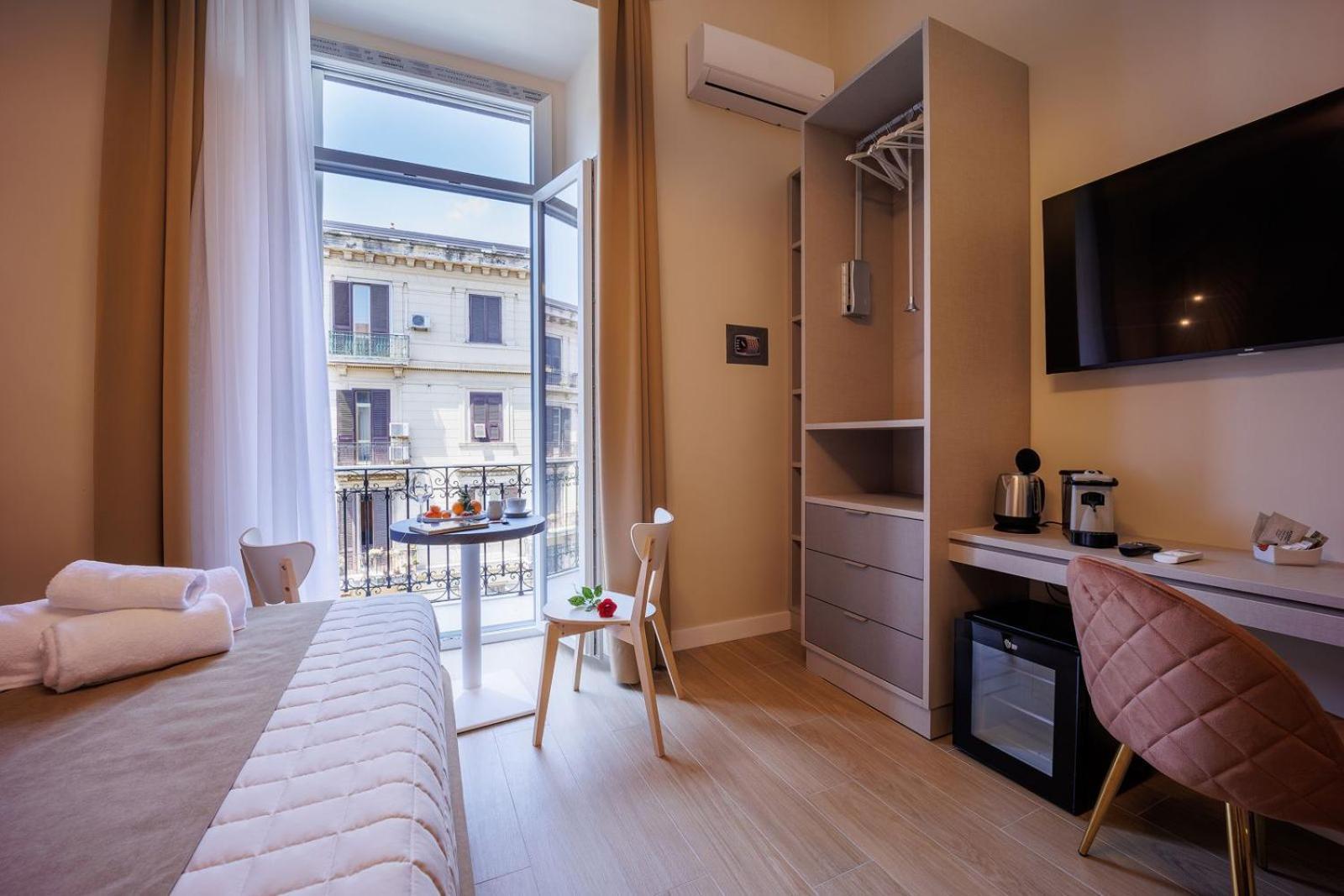 Maria Maruzzella B&B Luxury Suites Νάπολη Εξωτερικό φωτογραφία