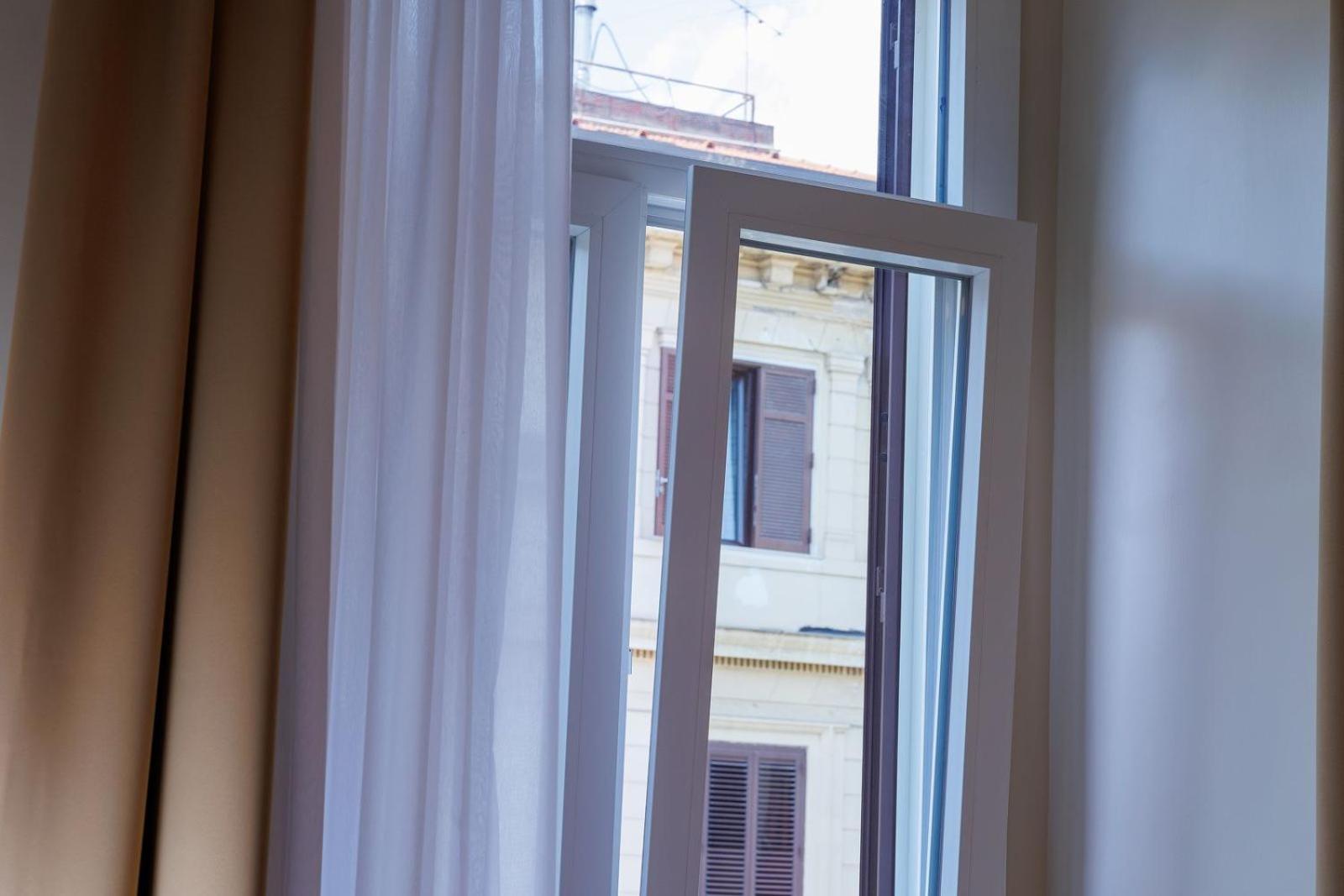 Maria Maruzzella B&B Luxury Suites Νάπολη Εξωτερικό φωτογραφία