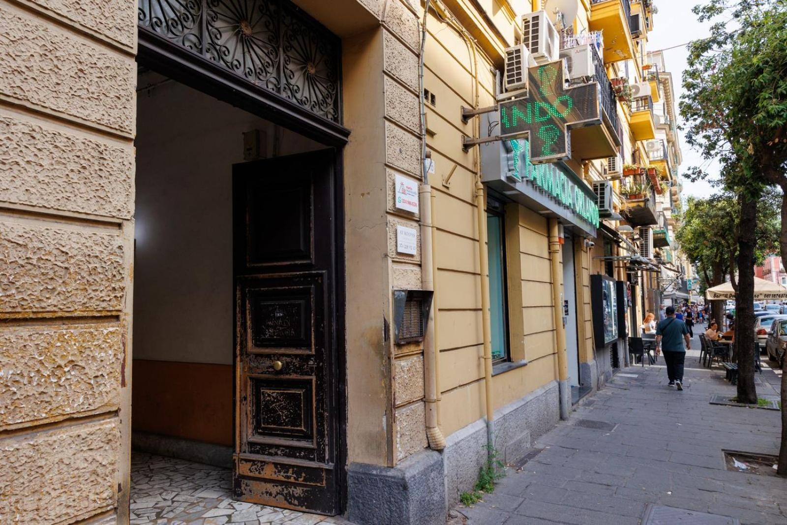 Maria Maruzzella B&B Luxury Suites Νάπολη Εξωτερικό φωτογραφία