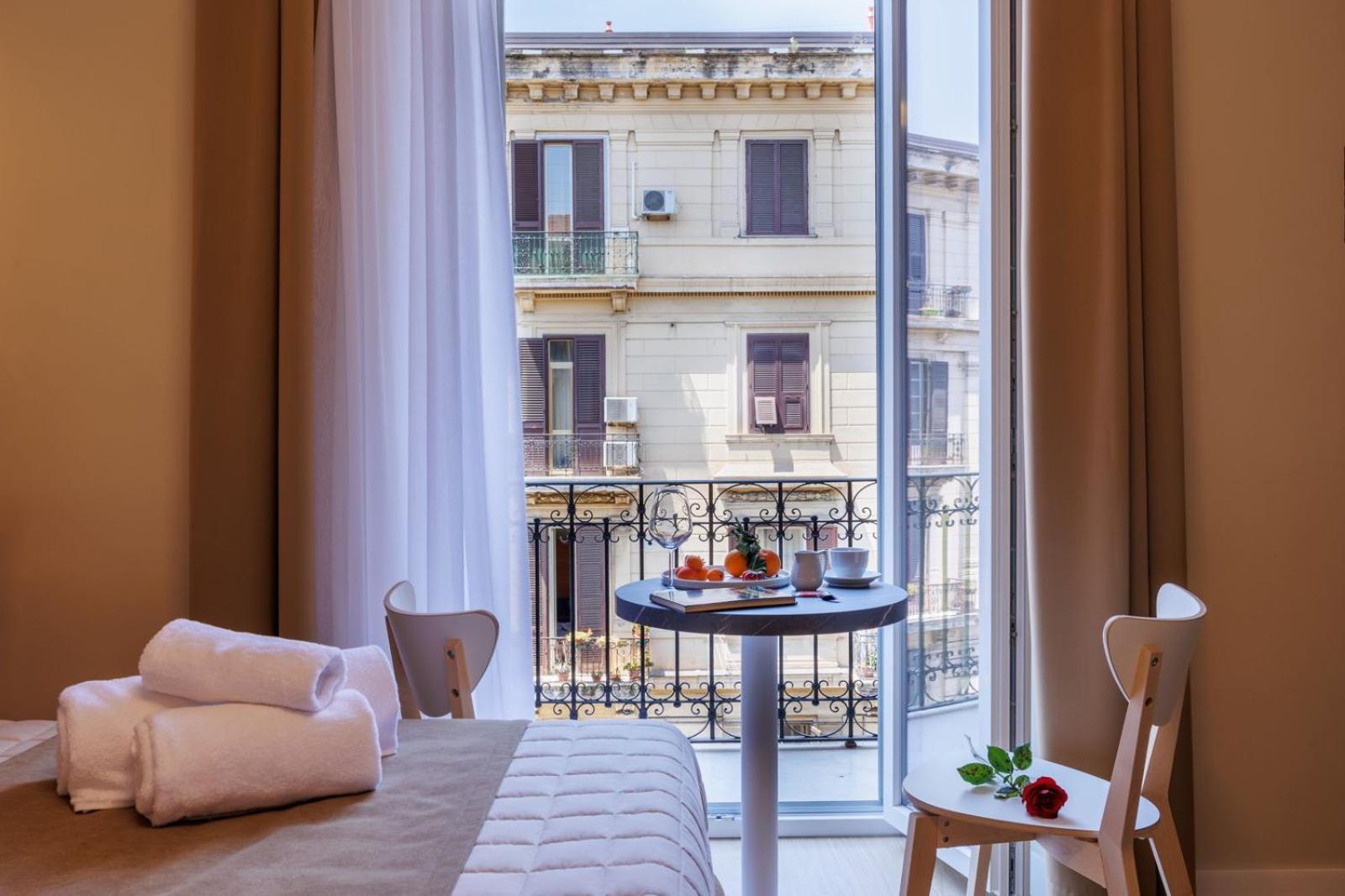 Maria Maruzzella B&B Luxury Suites Νάπολη Εξωτερικό φωτογραφία