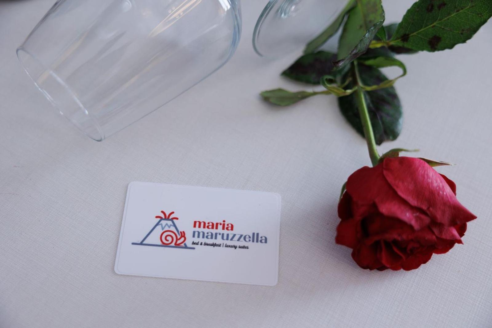 Maria Maruzzella B&B Luxury Suites Νάπολη Εξωτερικό φωτογραφία