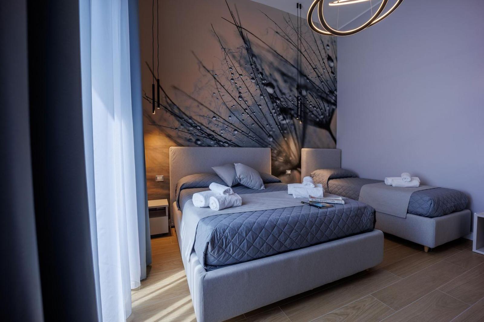Maria Maruzzella B&B Luxury Suites Νάπολη Εξωτερικό φωτογραφία