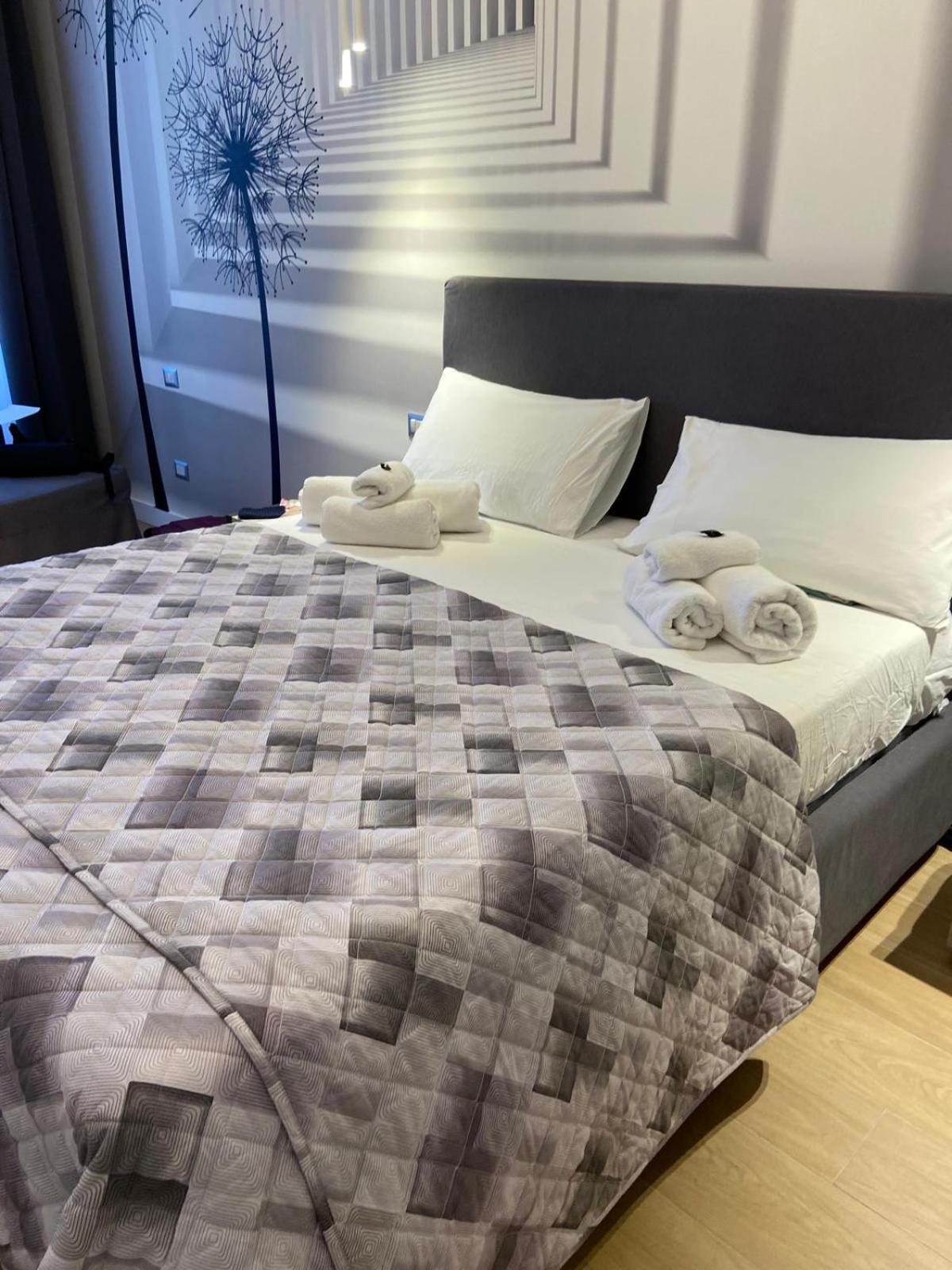 Maria Maruzzella B&B Luxury Suites Νάπολη Εξωτερικό φωτογραφία